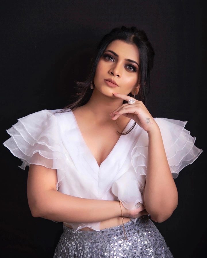 Ruchira Jadhav Music Videos