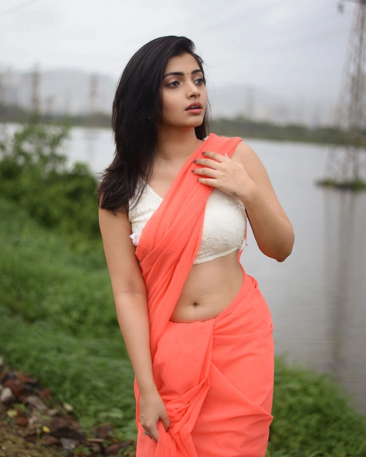 Ruchira Jadhav looking Extremely Lovely during her Wedding