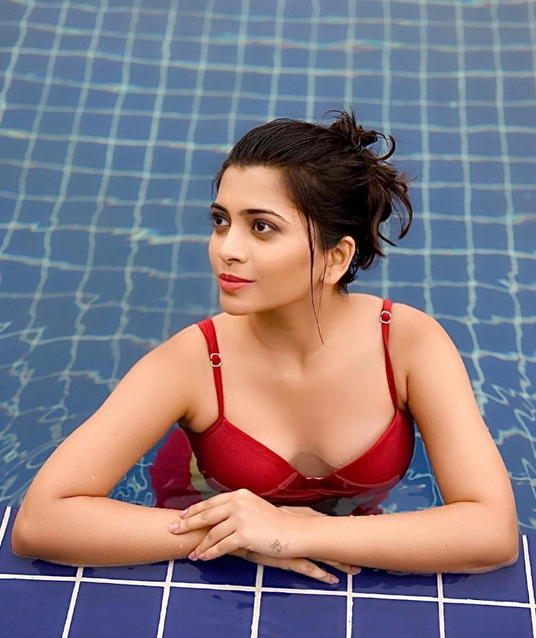 Ruchira Jadhav's Stunning Looks in a Pool