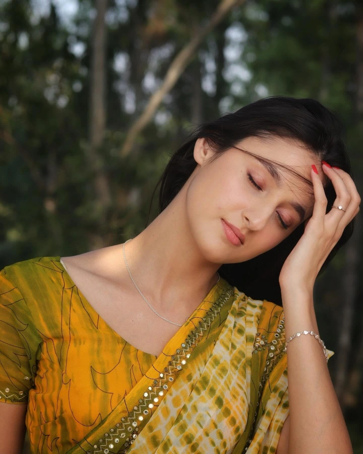 Samridhi Puri has a significant fan following on Instagram