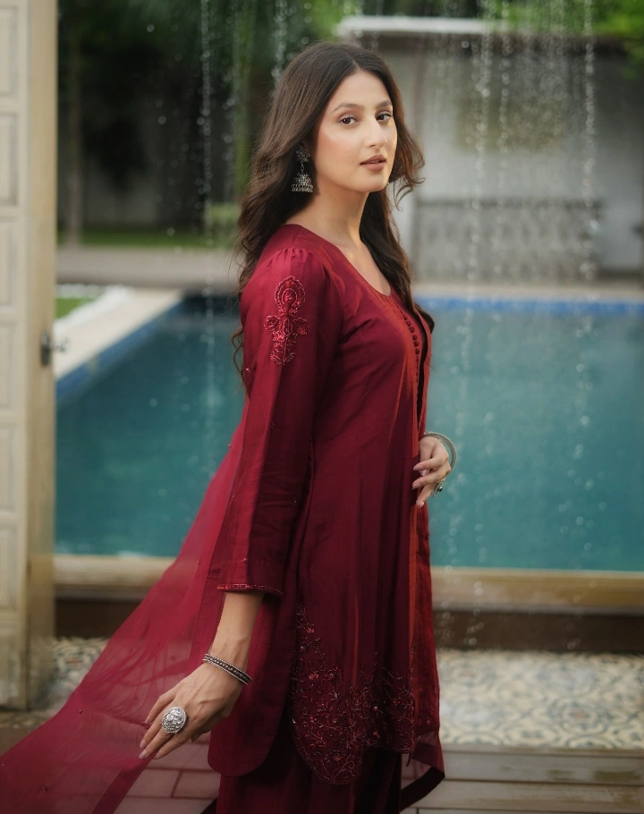 Samridhi Puri in Chann