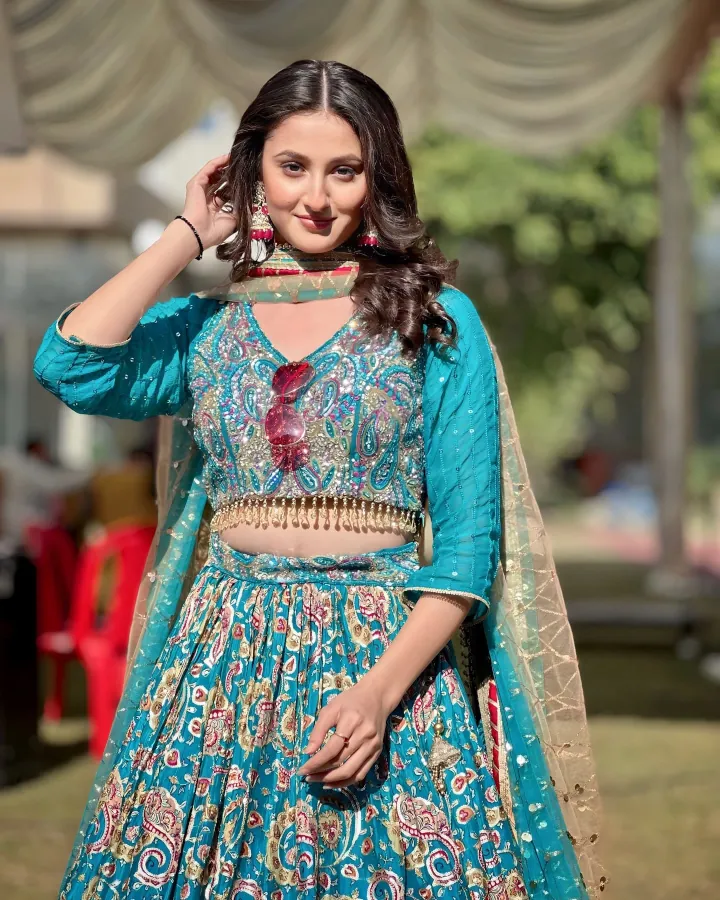 Samridhi Puri in Lachhian