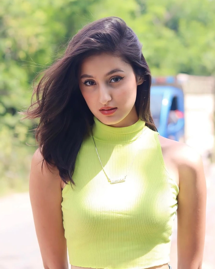 Samridhi Puri is also a Beautiful Indian Social Media Influencer