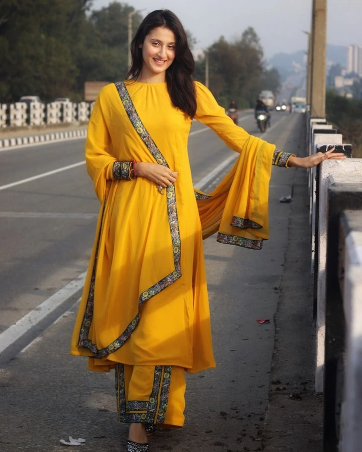 Samridhi Puri looking Cute in Salwar Kameez