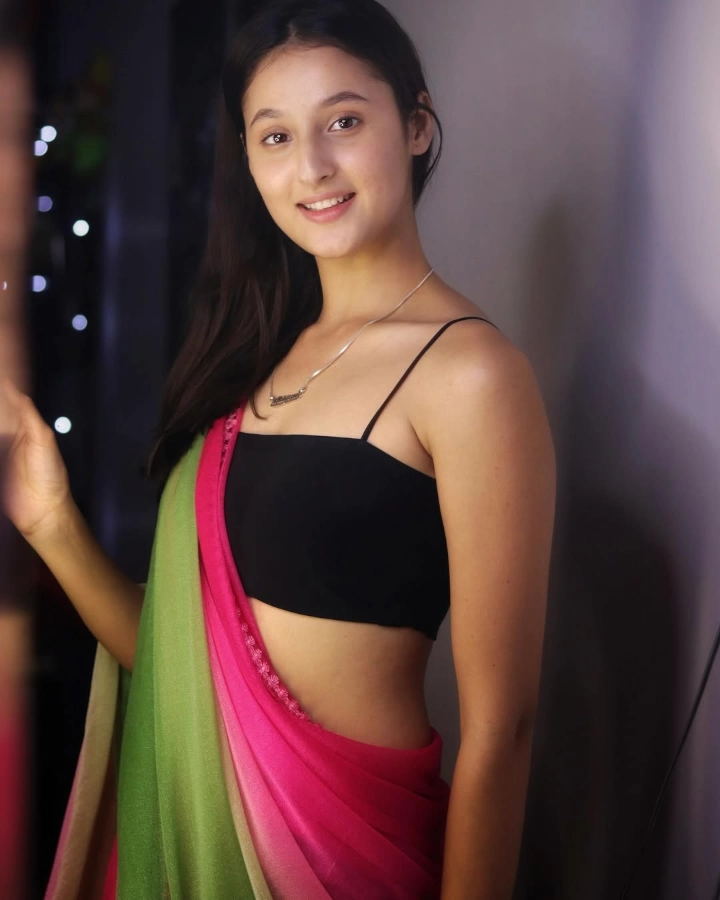 Samridhi Puri's Favourite Outfits are Saree, Indian & Western Outfits