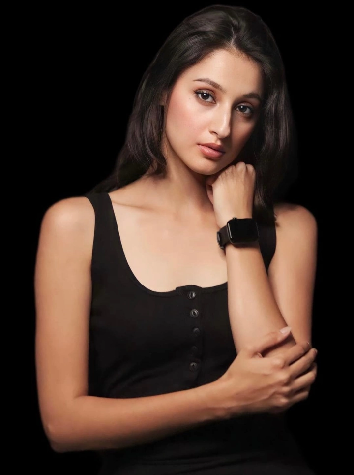 Samridhi Puri's Hot Image