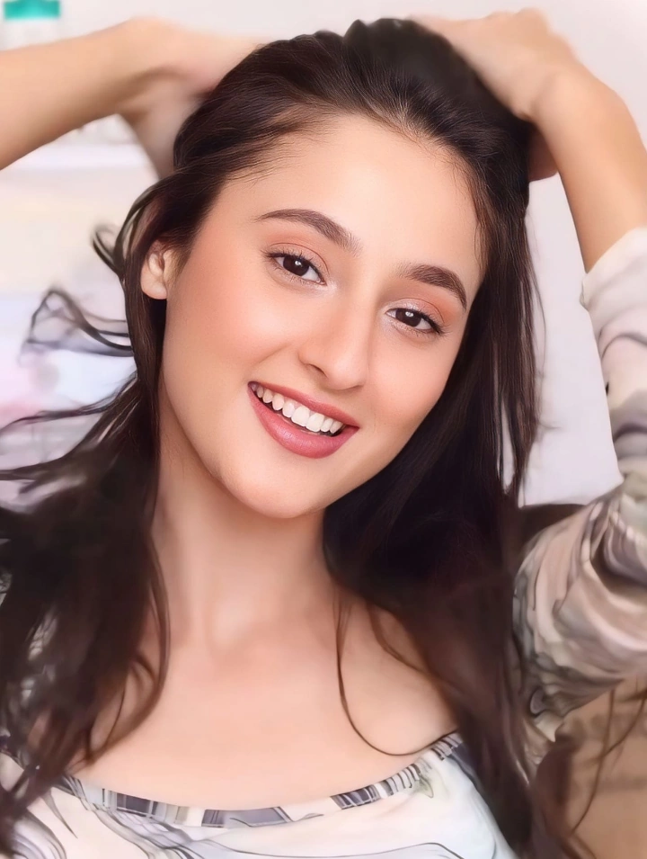 Samridhi Puri's Pretty Face