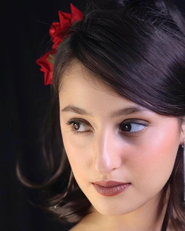 Samridhi Puri's Pretty Looks