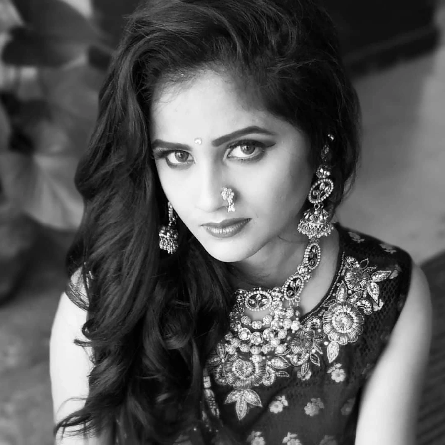 Sharvari Jog Music Videos