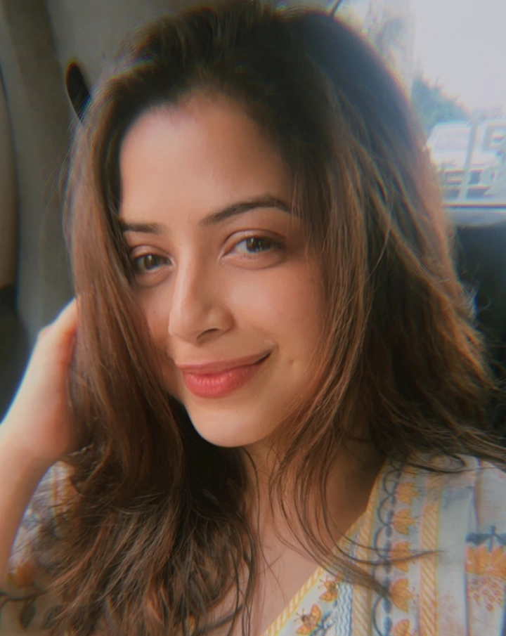 Tanvi Mundle Hottest