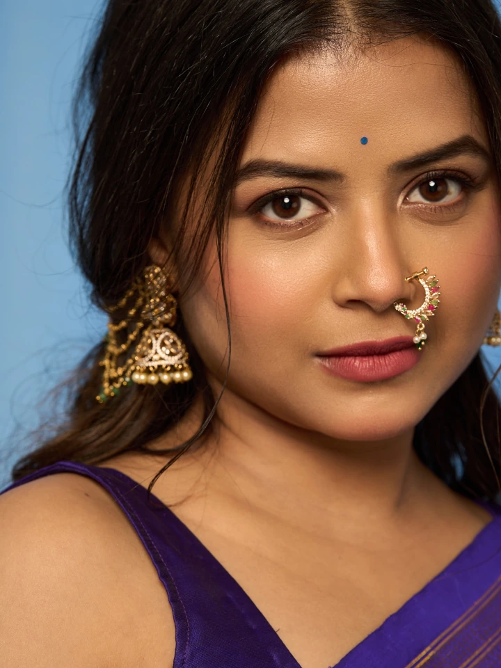 Tanvi Mundle has beautiful Dark Brown eyes