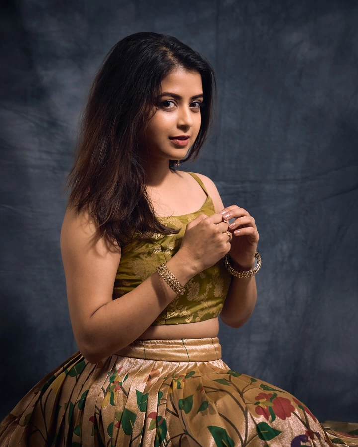 Tanvi Mundle in Pahile Na Mi Tula