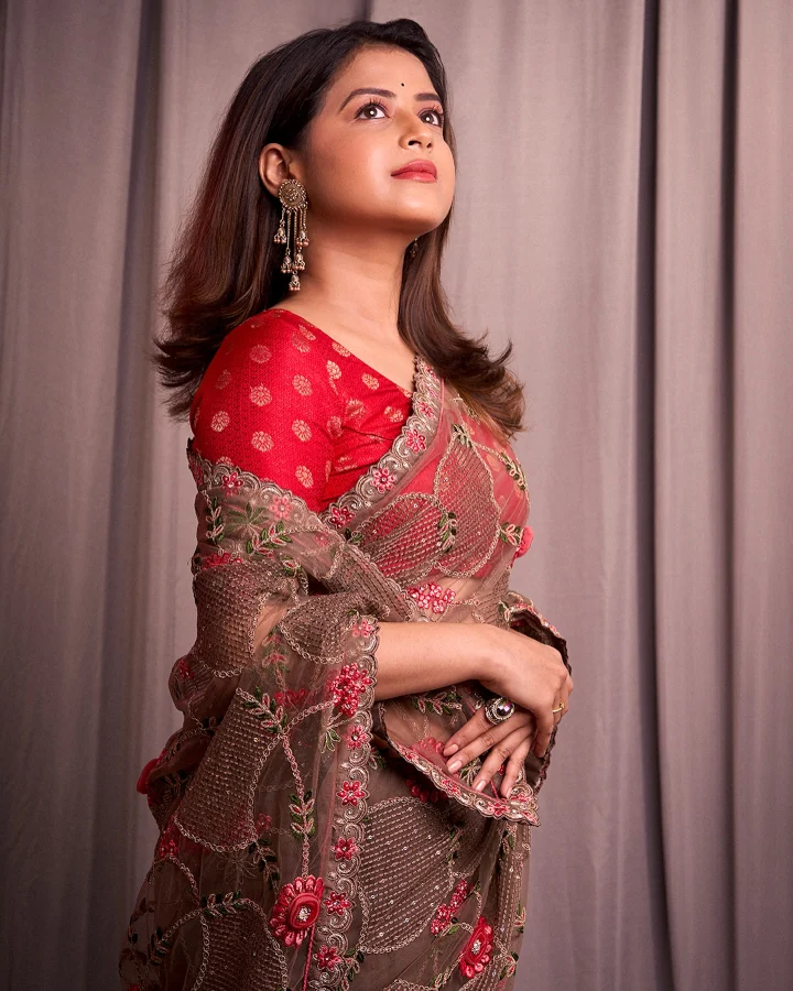 Tanvi Mundle is one of the most beautiful women in India