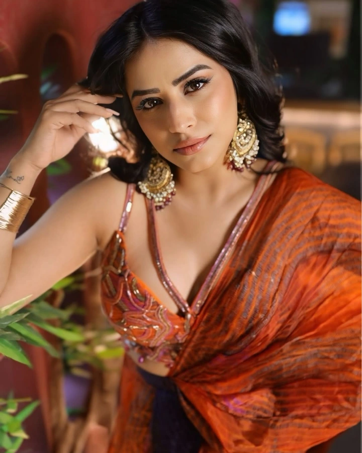 Bhumika Gurung is also very fond of imitation jewellery and shoes
