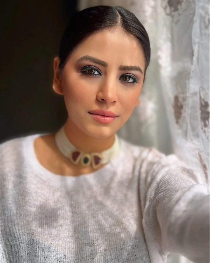 Bhumika Gurung is fluent in Hindi & English languages