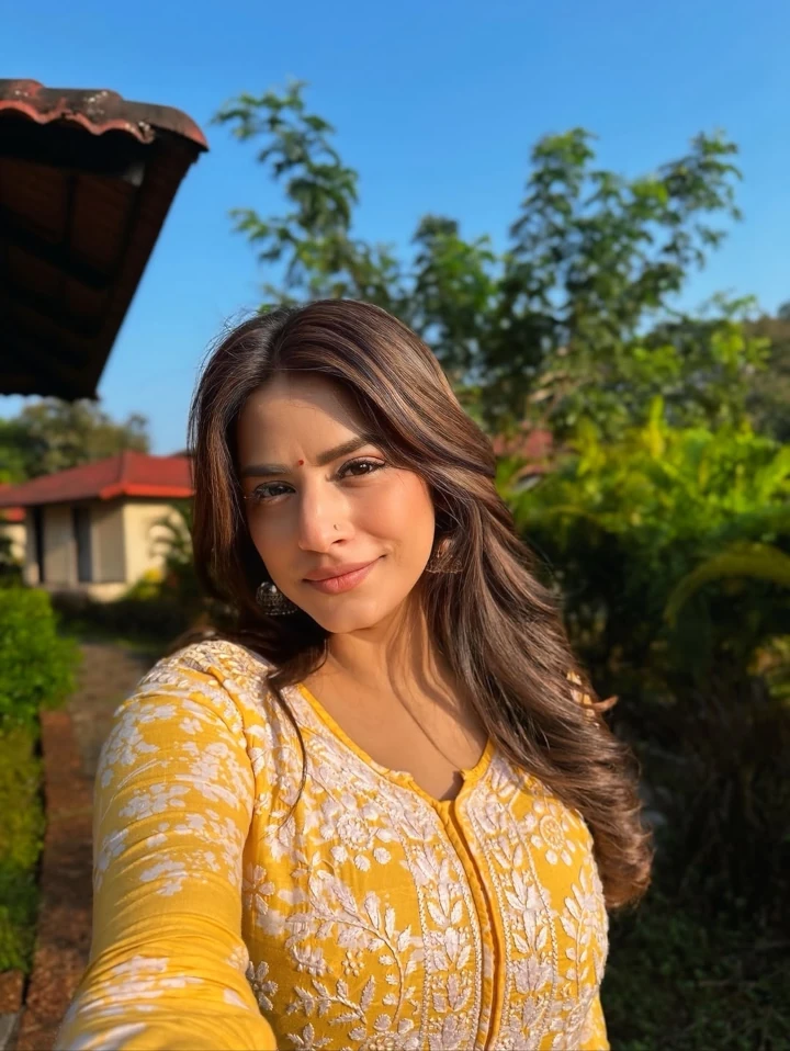 Bhumika Gurung looking beautiful in Salwar Kameez