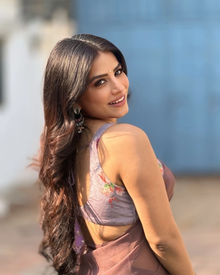 Bhumika Gurung's Beautiful Back Image