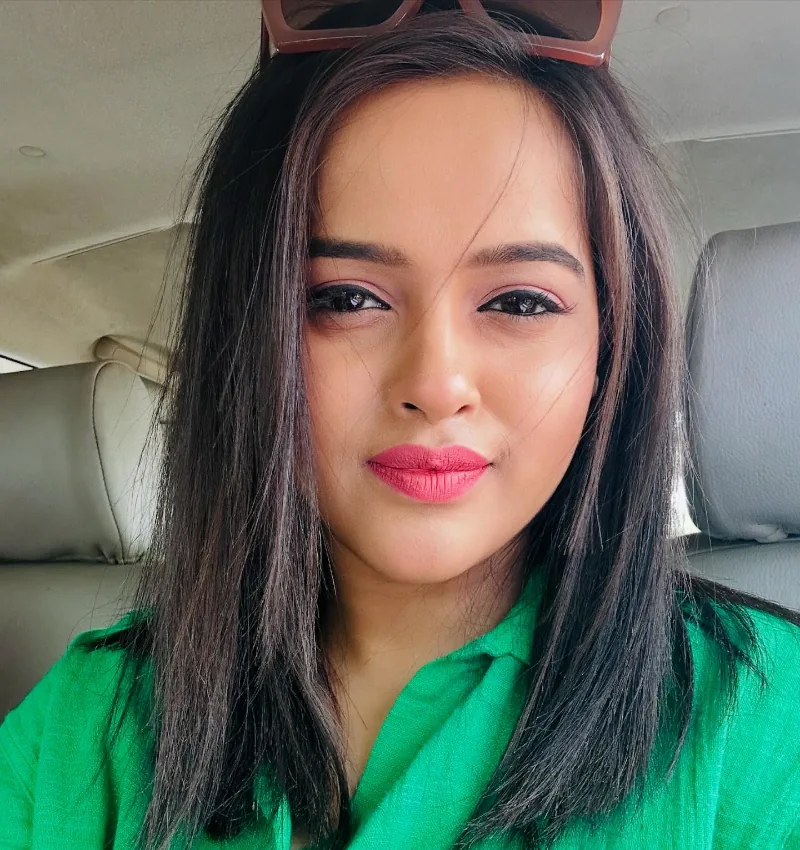 Chinmayee Salvi Hottest