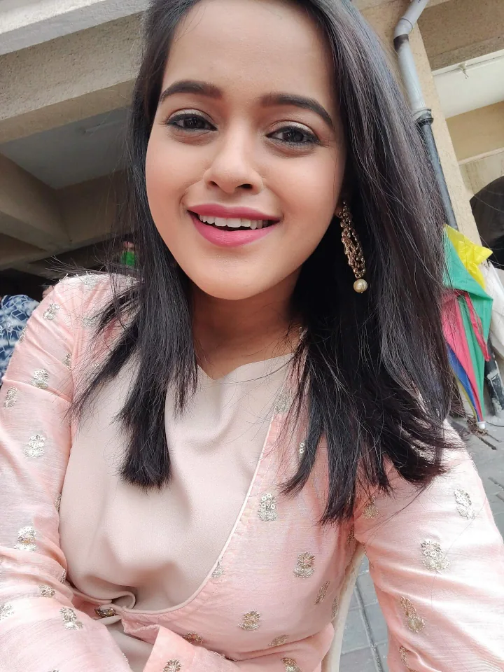 Chinmayee Salvi Music Videos