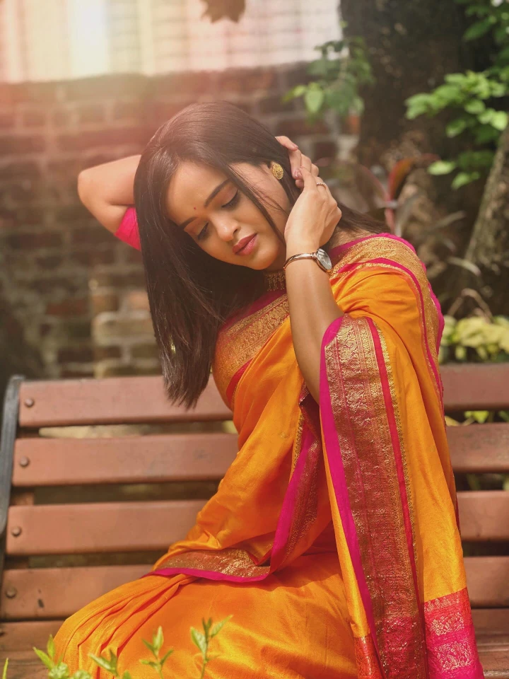 Chinmayee Salvi Saree Image