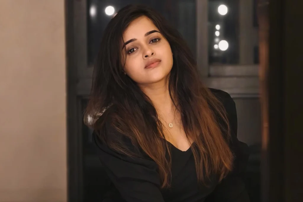 Chinmayee Salvi's Hot Image