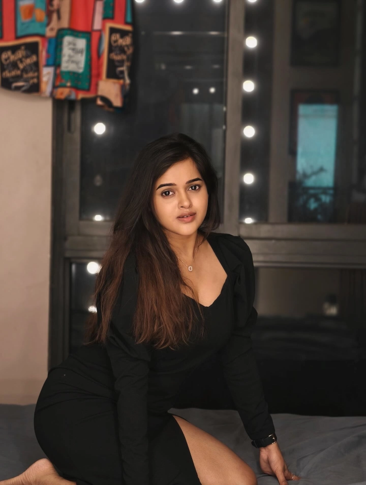 Chinmayee Salvi's Hottest Image Ever