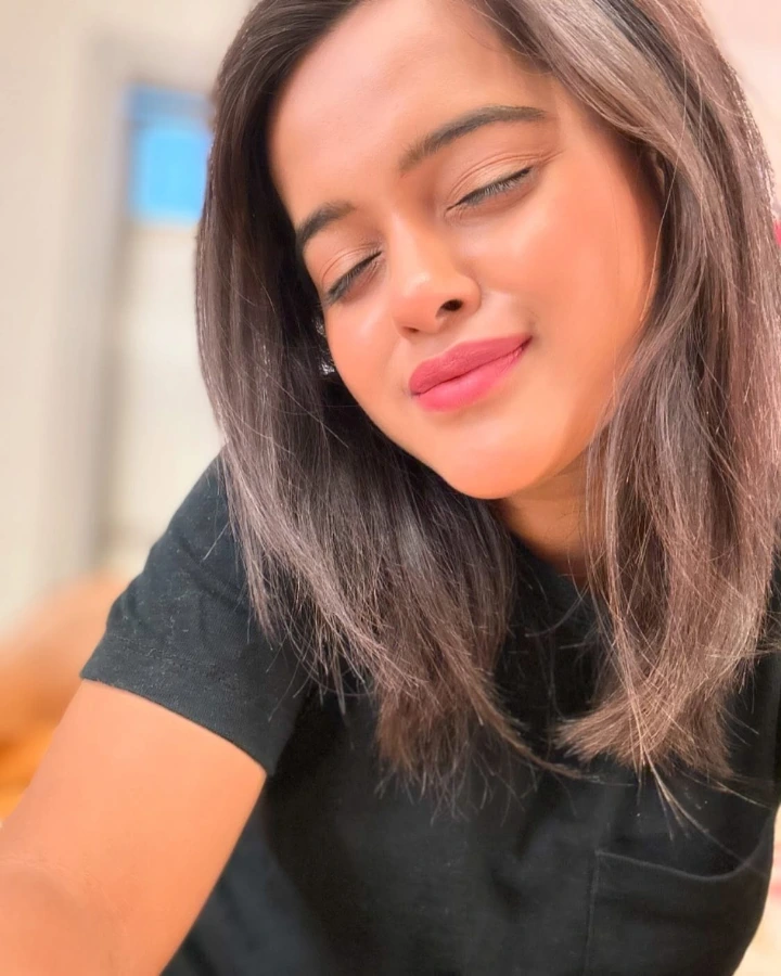 Chinmayee Salvi's Media News & Interviews