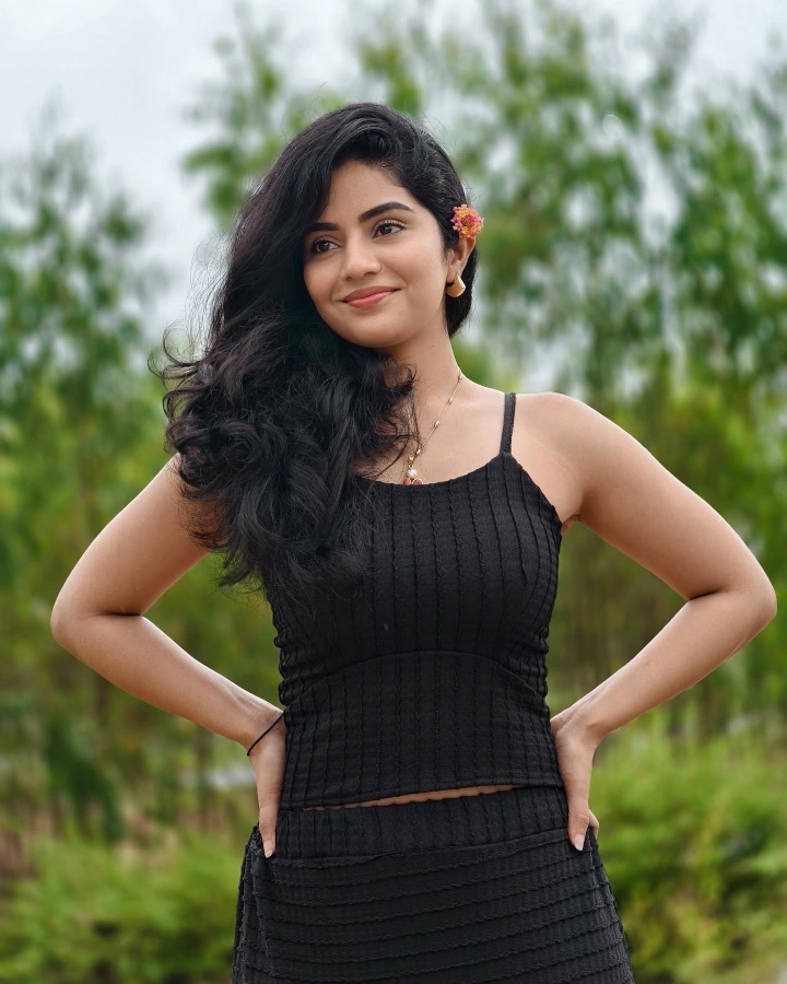 Megha Shetty in Dilpasand