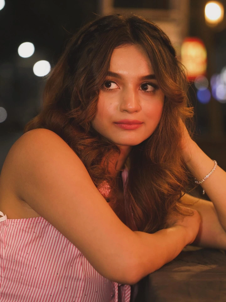Nandini Dutta Social Media
