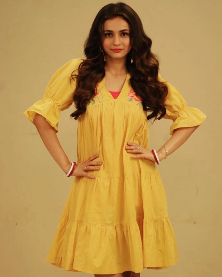 Nandini Dutta's Cute Pose for Image