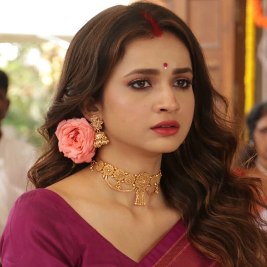 Nandini Dutta's Fabulous Looks
