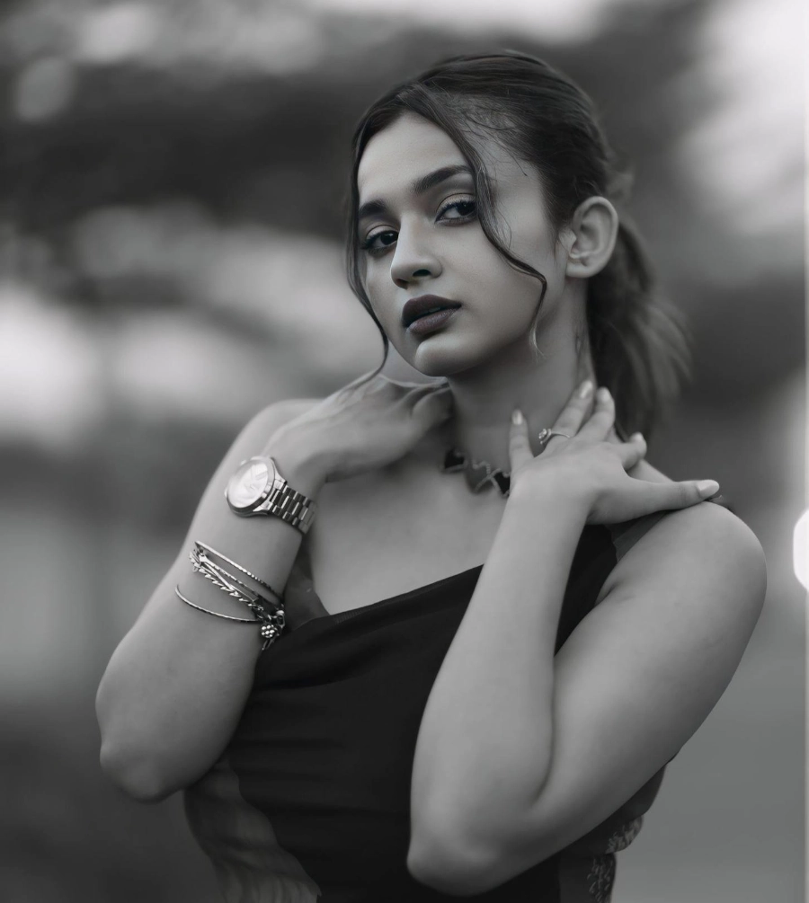 Nandini Dutta's Gorgeous Image Ever