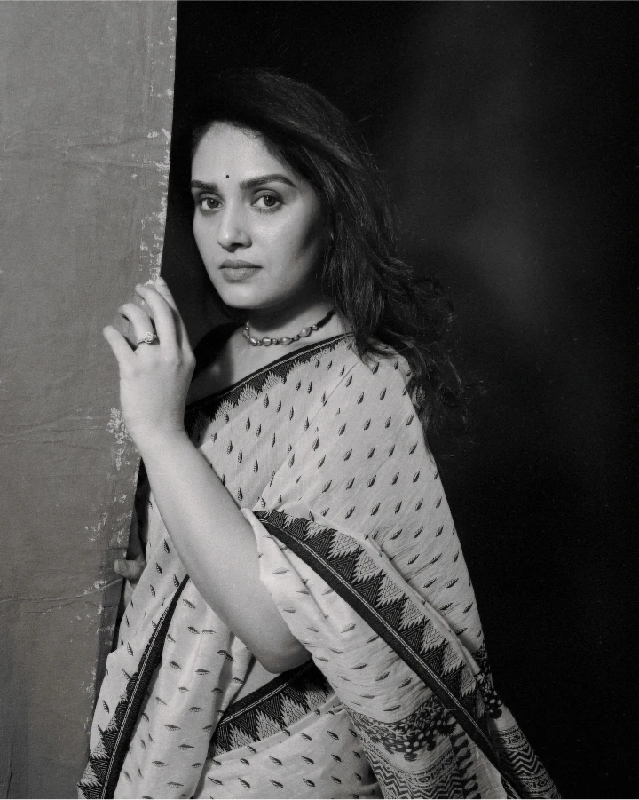 Pallavi Patil Facebook Images