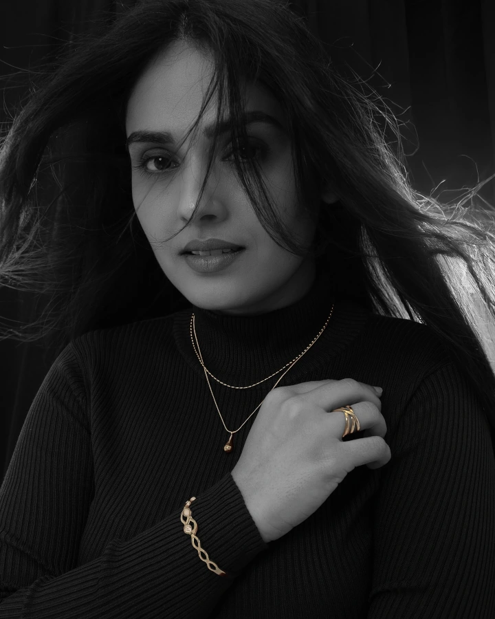 Pallavi Patil has featured in a Jewellery Advertisement