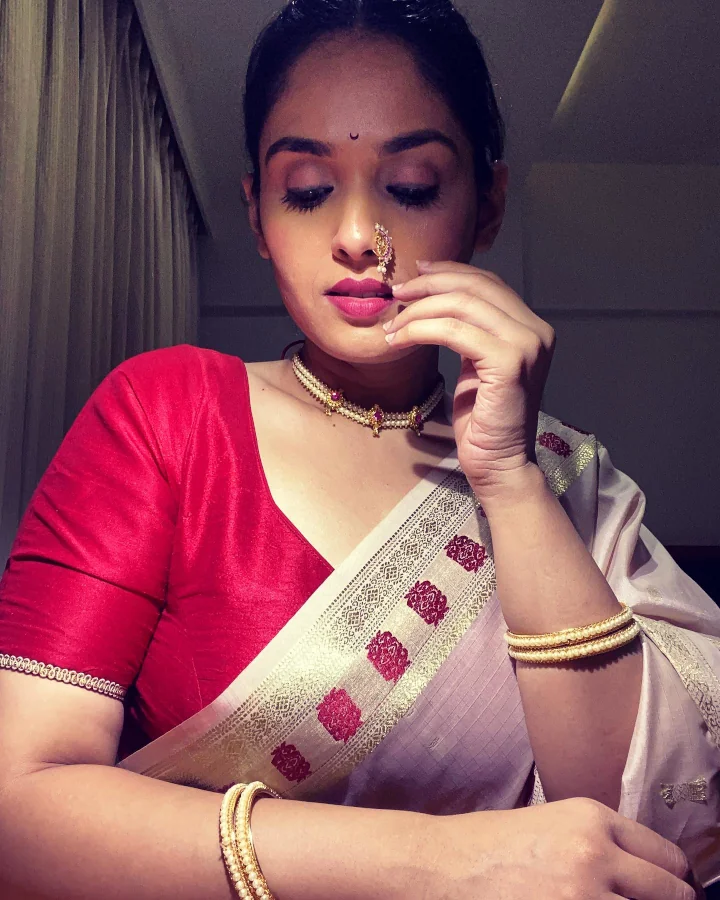 Pallavi Patil in an Extremely Lovely Saree