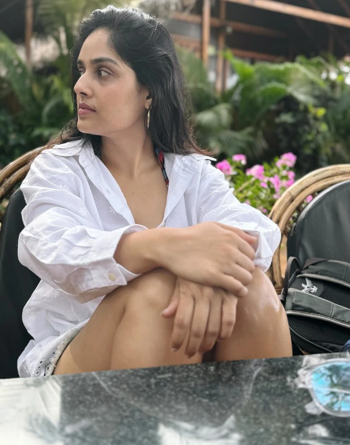 Pallavi Patil's Beautiful Thighs