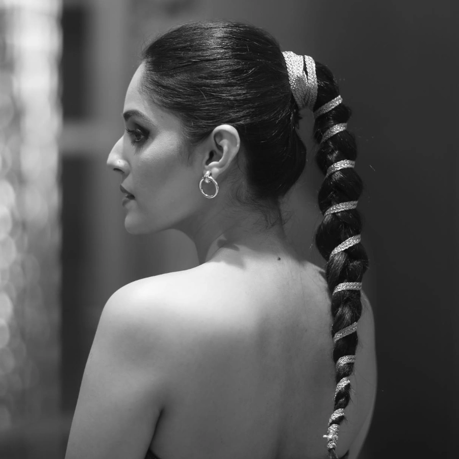 Pallavi Patil's Latest Beautiful Backless Image