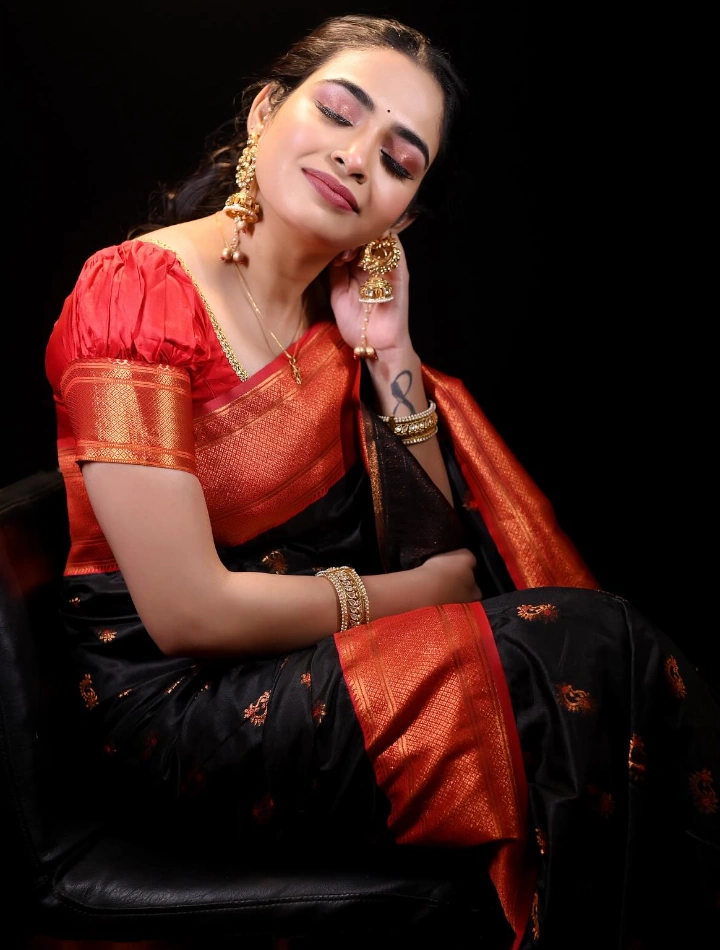 Pratiksha Shivankar Music Videos