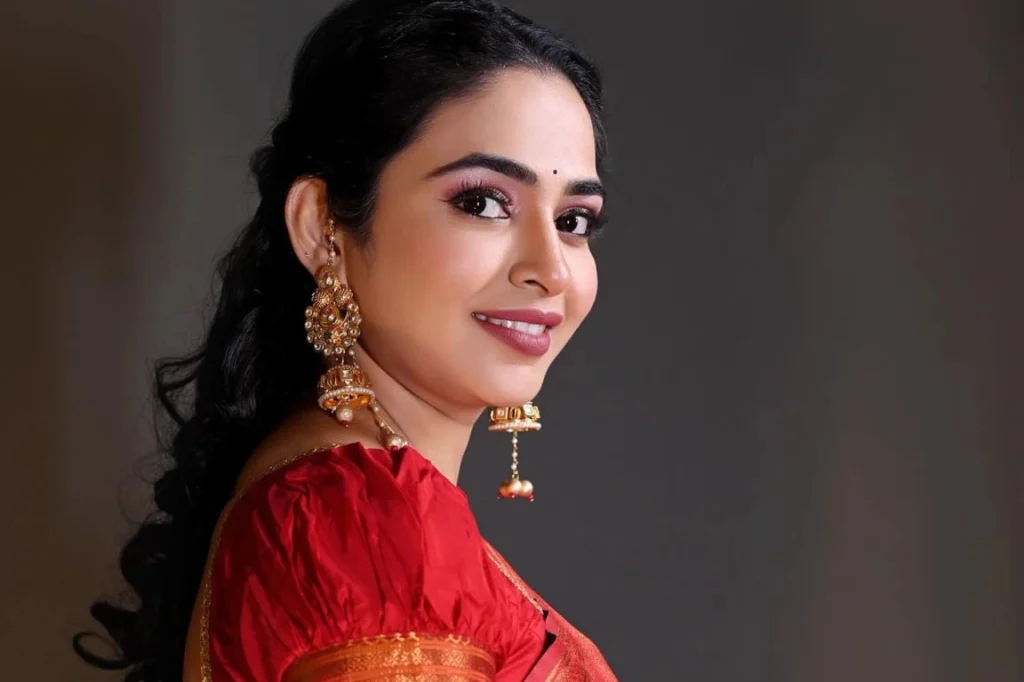 Pratiksha Shivankar's Beautiful Eyes