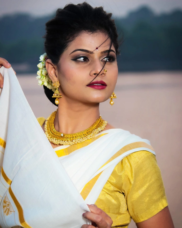Purva Kaushik Social Media