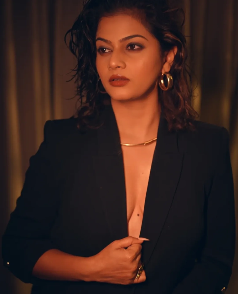 Purva Kaushik's Hot Image