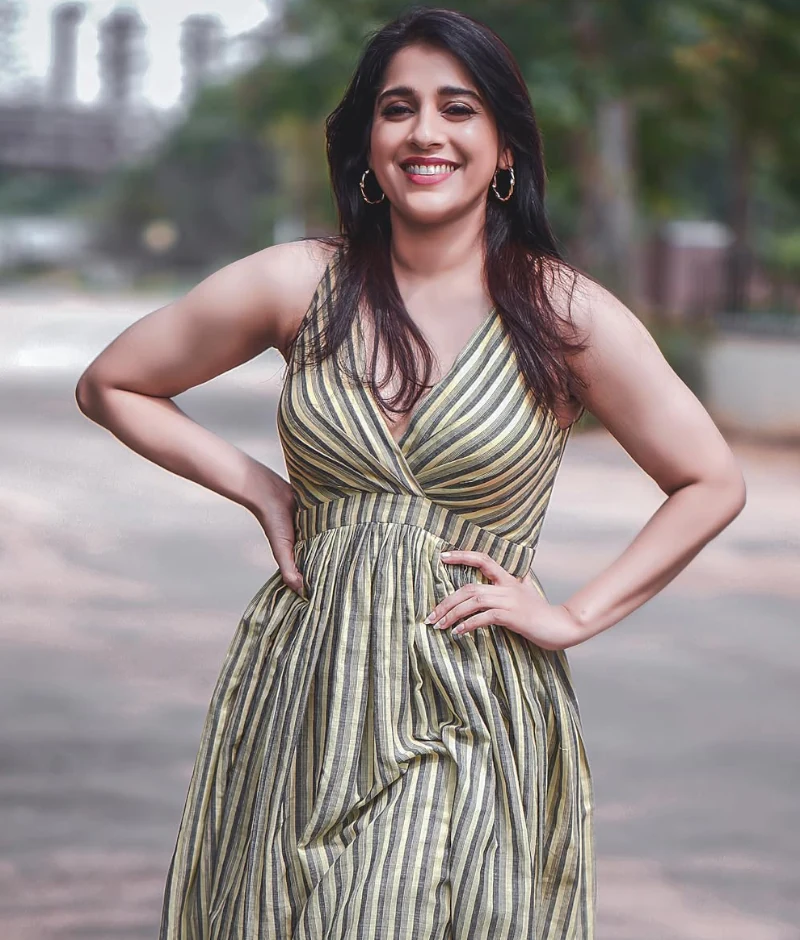 Rashmi Gautam Cute Image
