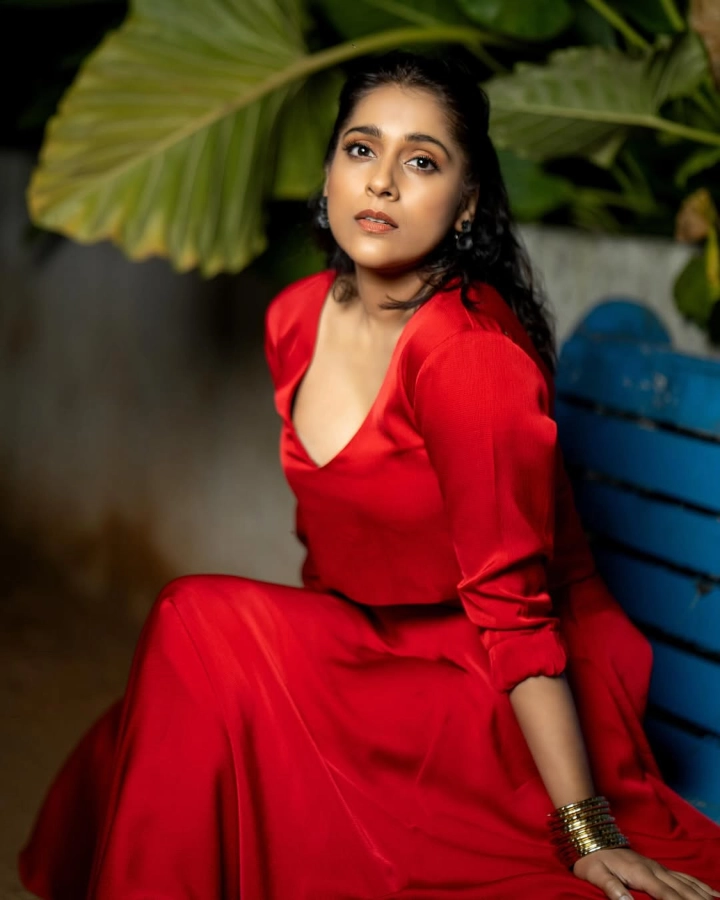 Rashmi Gautam Visiting a Garden