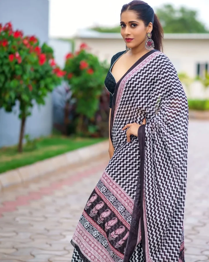 Rashmi Gautam on an Outing