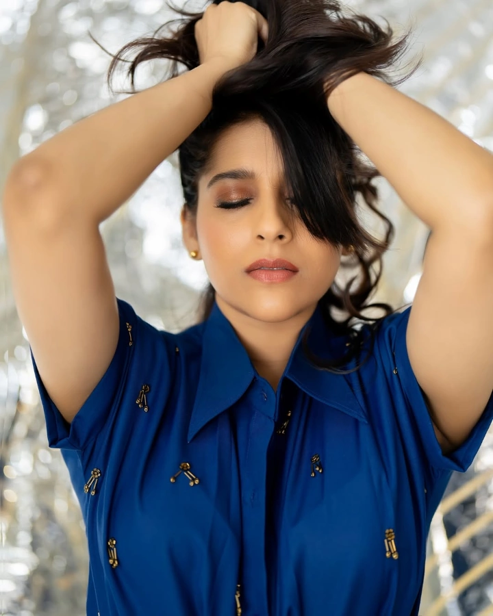 Rashmi Gautam's Beautiful Armpit