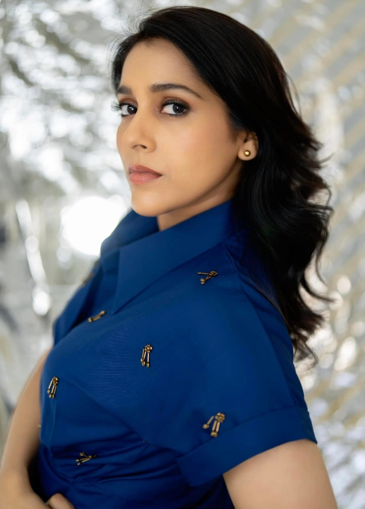 Rashmi Gautam's Beauty