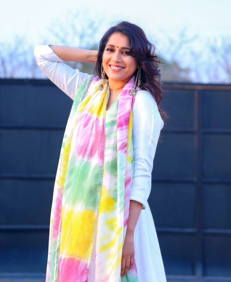 Rashmi Gautam's Cute Smile