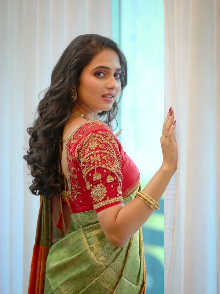 Vidula Chougule Hottest