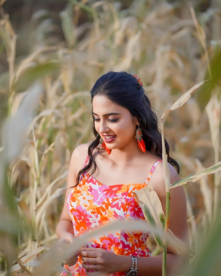 Vidula Chougule Movie List
