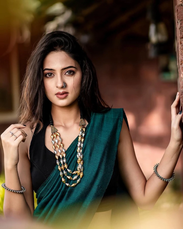 Vidula Chougule's Hot Image